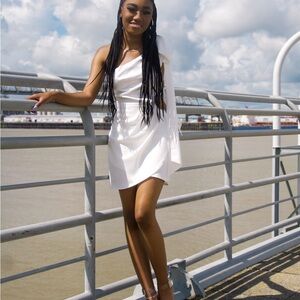 Elegant White One-Shoulder Dress